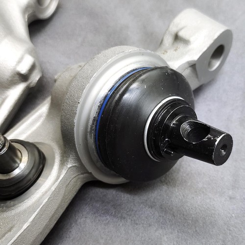 Front Lower Left & Right Control Arms Fit Rolls-Royce Phantom Drophead 2004-2016 - Picture 5 of 11