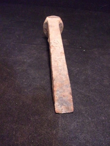 2 Antique Vintage Rustic Railroad Spike Nail Tie Unmarked - Picture 4 of 5