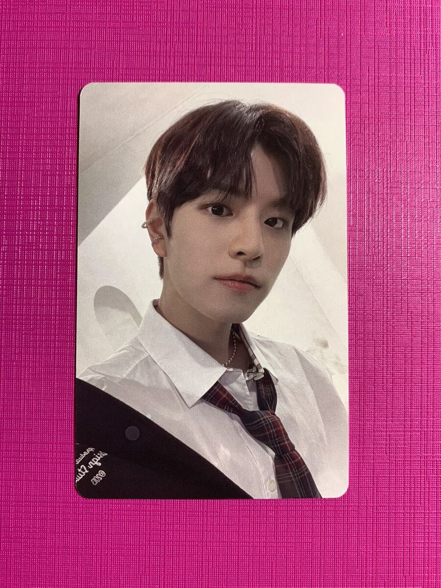 STRAY KIDS SKZ CHRISTMAS EVEL Limited Edition POB Photocard STRAY KIDS SKZ CHRISTMAS EVEL Limited Edition POB Photocard