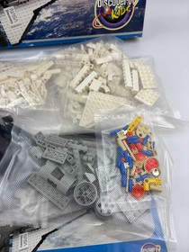 LEGO 7470 Space Shuttle Discovery-STS-31 828 Pcs -丨With Instruction丨No box！