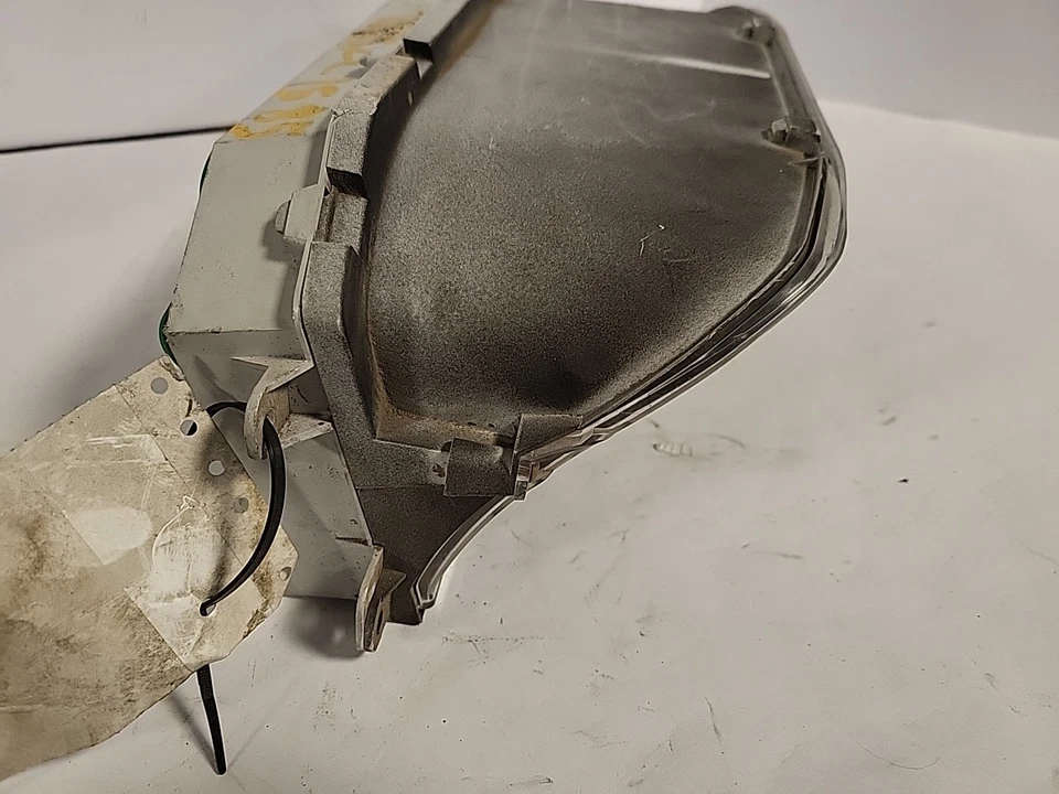 Speedometer Head Only Without Turbo Fits 91-93 CAPRI QQ2 Foto 3 de 4