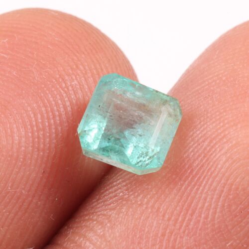 1.24 Ct Natural Zambian Emerald Octagon Cut Faceted Emerald Loose Gemstone - Picture 2 of 3
