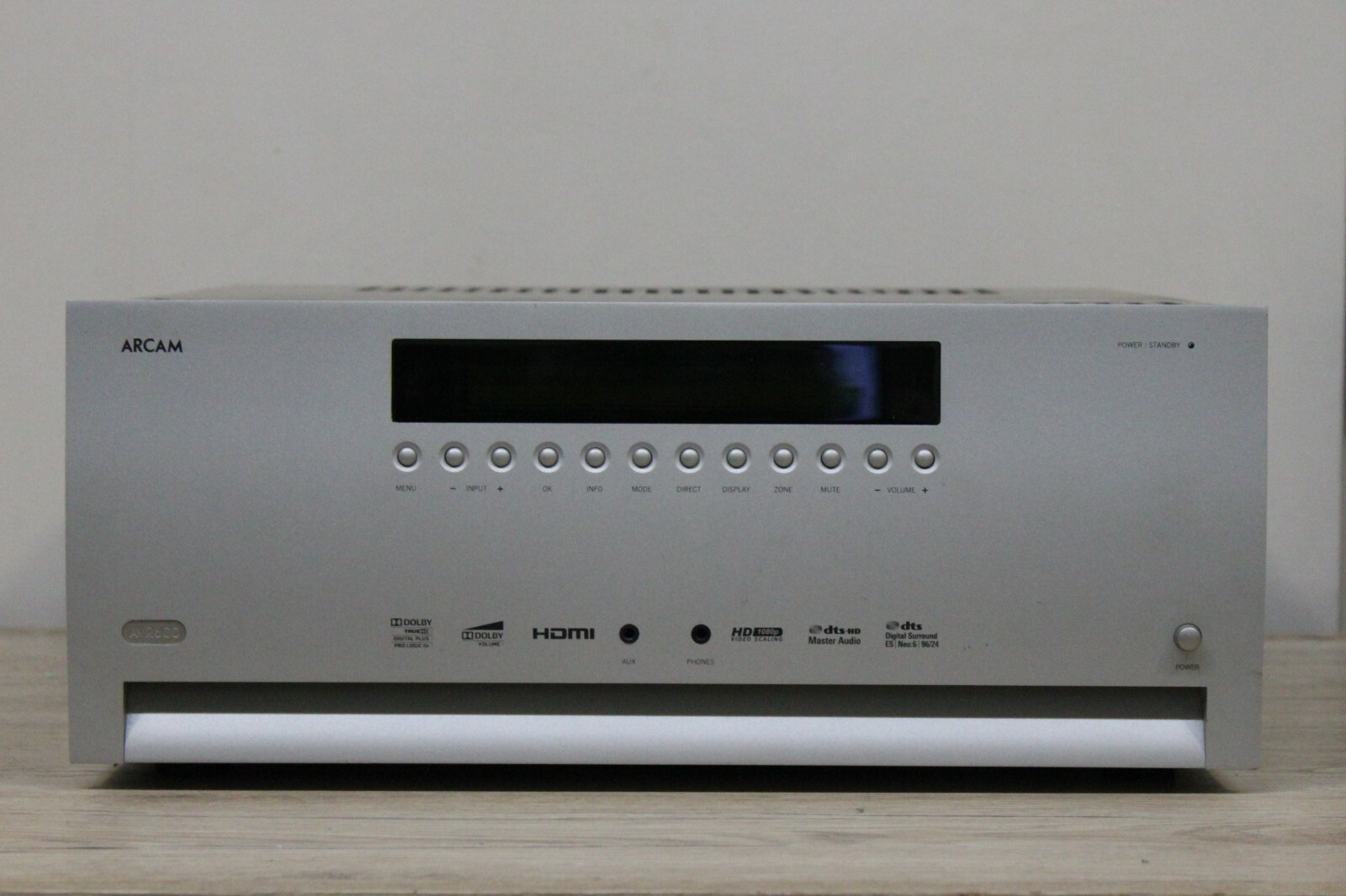 Arcam FMJ AVR600 7.1 Kanäle 120 Watt DIFETTOSO SINTOAMPLIFICATORE @2
