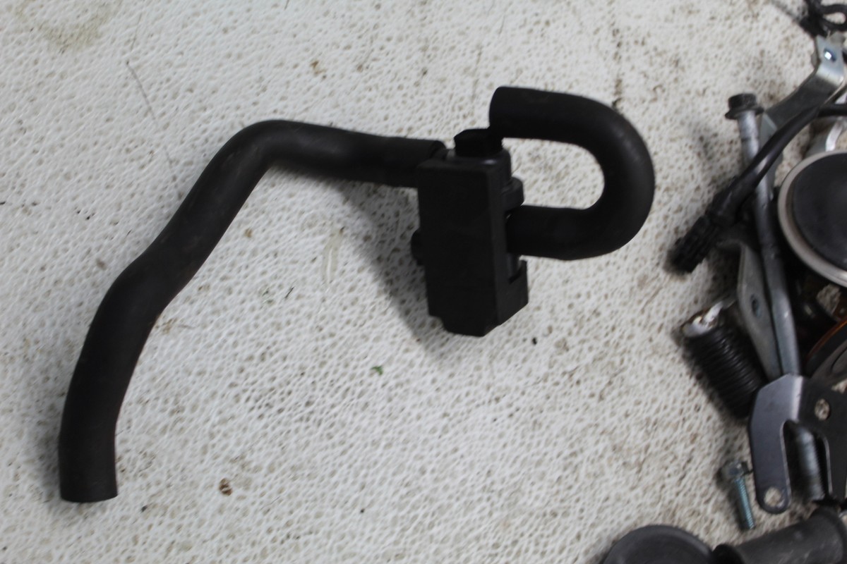 12-16 KAWASAKI NINJA 650 EX650 PARTS AND HARDWARE LOT | eBay