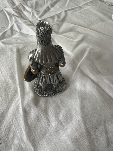 Pewter Crusader knig Templar Knight with Leopard/Lion Coat  By LeVintageDeFrance - Picture 4 of 8