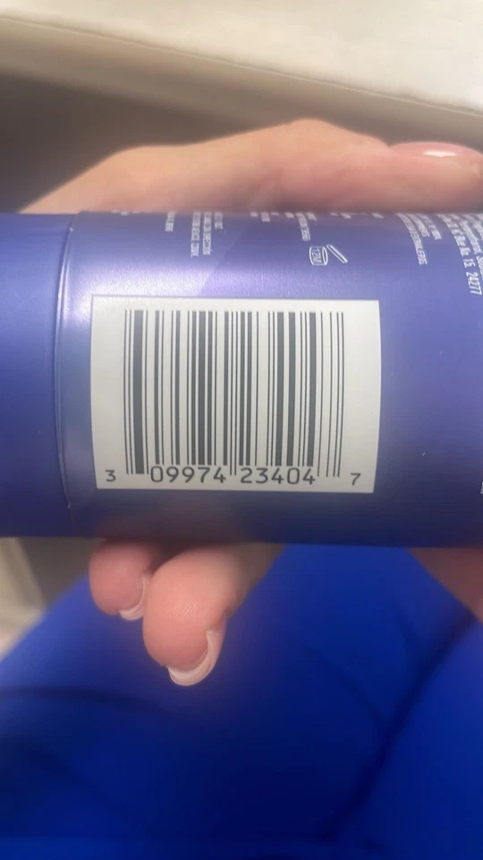 Champú Revlon Colorsilk Bold Black Colorstay 8,45 oz. Foto 3 de 3