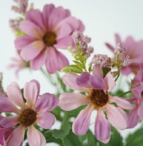 Artificial Pink Flower Daisy Bouquet 37cm For Party Wedding & Decor - Picture 2 of 4