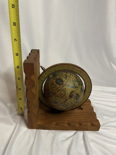 1 Vintage Decorative MCM Spinning World Globe Wood Book Stopper Hong Kong - Picture 7 of 8