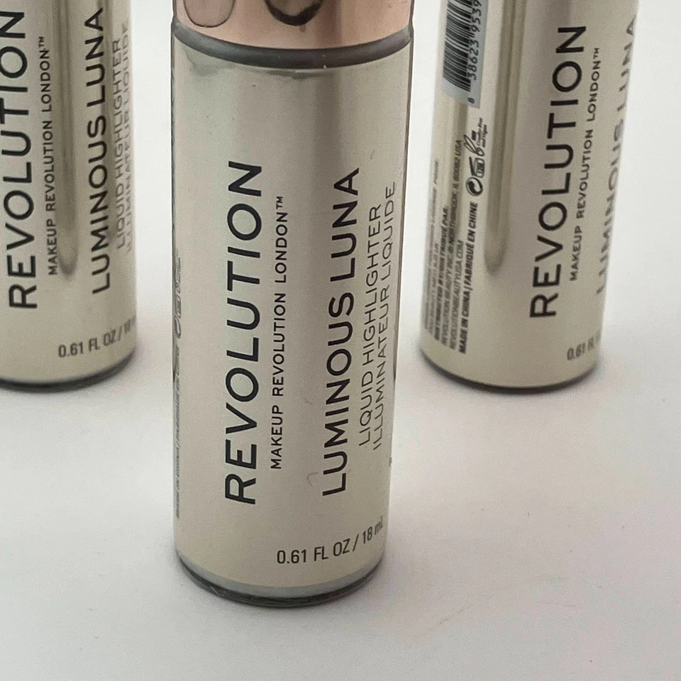 Makeup Revolution Liquid Highlighter Luminous Luna 0.61 FL OZ 18 ml Pack Of 3 - Image 2 of 4