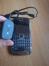 NOKIA E71 + caricatore – telefono collezione/ricambi