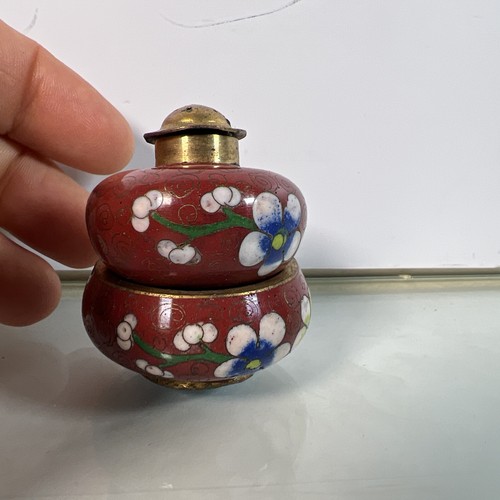 Vintage Cloisonne Enamel Salt & Pepper Set Gold tone Floral Collectible Lot Of 4 - Picture 16 of 20