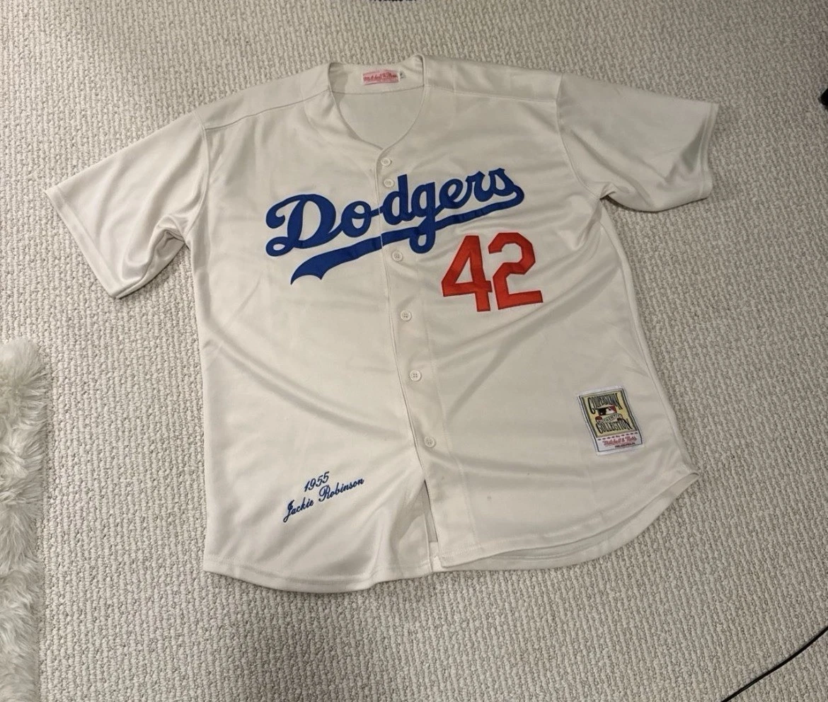 Mitchell & Ness Jackie Robinson Brooklyn Dodgers MLB Fan Apparel
