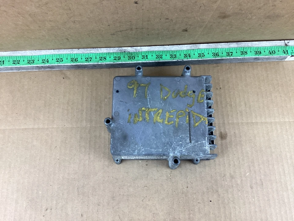 Módulo de control de transmisión Dodge Intrepid 1993-1997 04606455AA, P04606455AA Foto 3 de 4