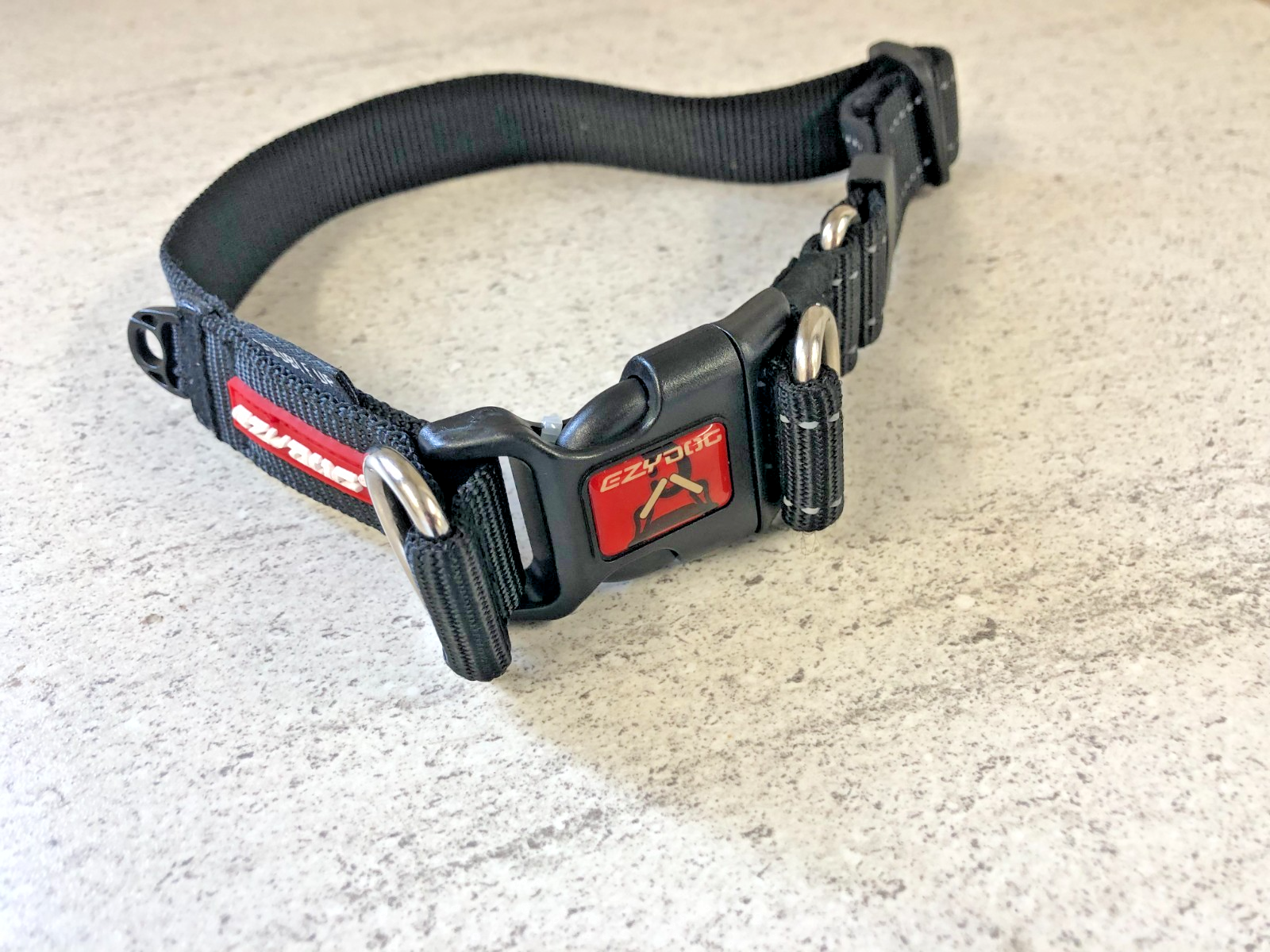 EzyDog Double Up Dog Collar Double D Red 24cm Neck Size Collar width 1.2mm - Image 5