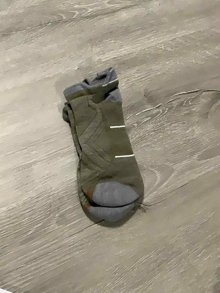 Calcetines SMARTWOOL Run Cero Cojín Talla L Tobillo Bajo Musgo/Gris Merino Unisex Foto 3 de 4