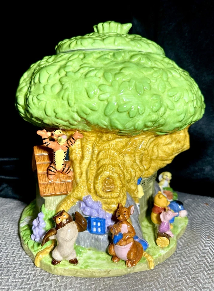 Tarro de galletas vintage Disney Mr. Sanders Tree House Winnie the Pooh Disney Store Foto 2 de 4