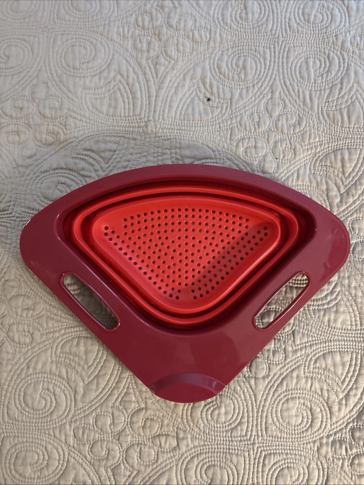 Prepology 3.5-Qt Collapsible Corner Colander - Tomato k64737