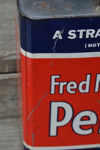 Rare Vintage Fred Meyer Penn Oil Can 100% Pure Pennsylvania Motor 10 quarts Red - Picture 8 of 18