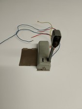 Märklin H0 446/41 7044 Lichthauptsignal mit  Kontaktplatte, Kabel stark verkürzt