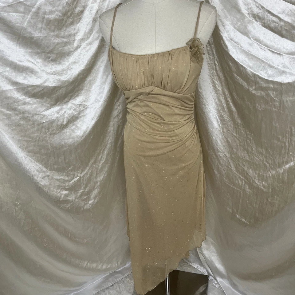 sparkly ruby rox tan & sparkly fairy dress with a flower detail size: medium - Image 3 of 4