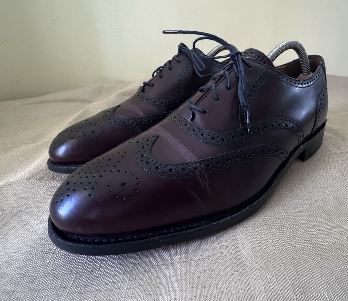Vintage BOSTONIAN CROWN WINDSOR Wingtips Oxfords Leather Dress