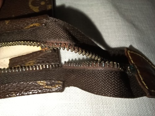 Authentic Louis Vuitton Toiletry Monogram Pouch Canvas Case-VTG  - Picture 12 of 20