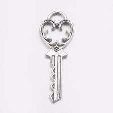 2 Heart Key Pendants Key Charms Antiqued Silver Skeleton Keys Steampunk Keys