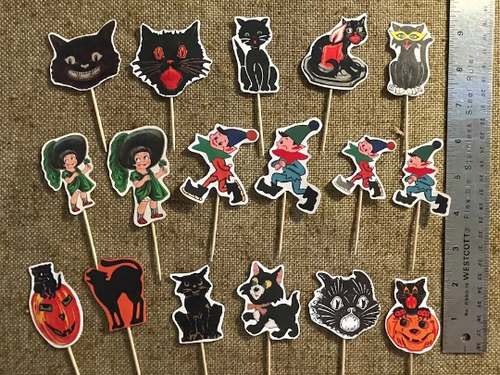 U Choose Vintage Inspired 1900s Dutch Boy JOL Halloween Cardstock Decoration - Picture 4 of 6