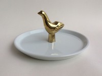 Nate Berkus Ring Jewelry Plate Candy Tray Bird Dish Ceramic Gold White Decor Nate Berkus Ring Jewelry Plate Candy Tray Bird Dish Ceramic Gold White Decor