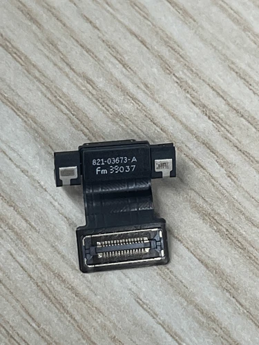 Apple Macbook A2681 USB-C