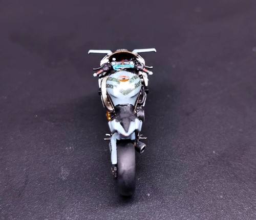 1/64 your girlfriend Cute girl motorcycle figure TOY fit 1:64 car Diorama - Picture 6 of 12