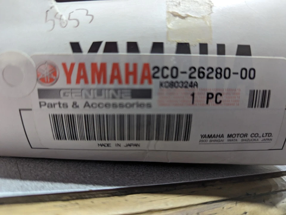 04-06 Espejo retrovisor derecho Yamaha FZ600 FZ6 2C0-26280-00-00 Foto 2 de 2