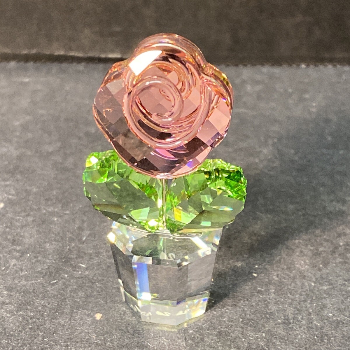 Swarovski Happy Flowers Small Pink Rose 855894 Crystal Swarovski Happy Flowers Small Pink Rose 855894 Crystal
