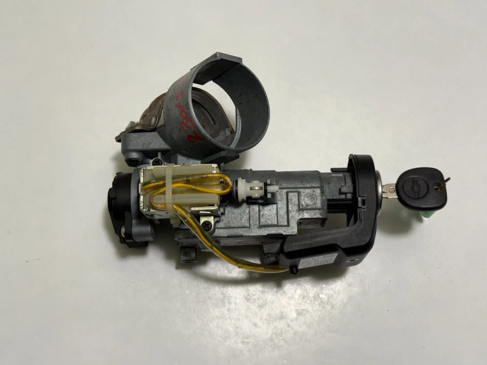 Chevrolet HHR 2006-2011 interruptor de encendido bloqueo con llave e inmovilizador OEM Foto 2 de 4