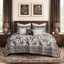 Brown and White Vintage Floral Quilt Set King/Cal King Size, 3-Piece Classic