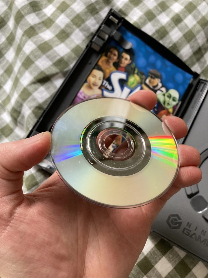 The Sims 2 (Nintendo GameCube, 2005) CIB Complete Tested and Working - Image 4 of 4