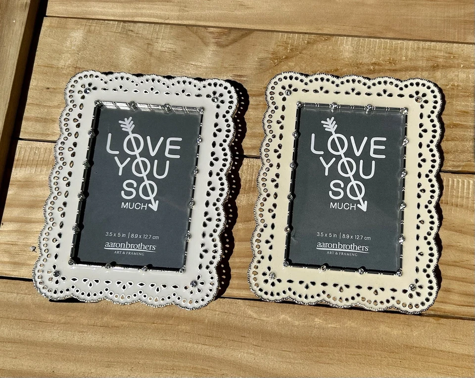 Aaron Brothers Marco 4x6 Ocasión Especial Conjunto De 2 Blanco Y Marfil Esmalte/Joya Foto 2 de 4