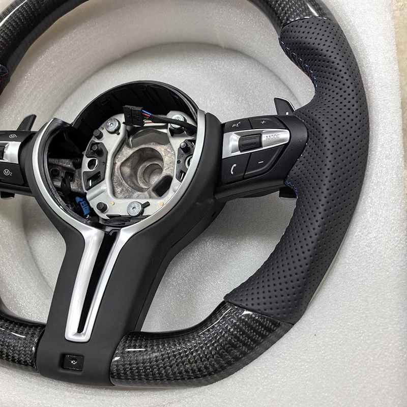 Carbon Fiber Leather Steering Wheel For BMW F20 F22 F23 F30 F31 F32 2012-2019 - Image 4 of 4