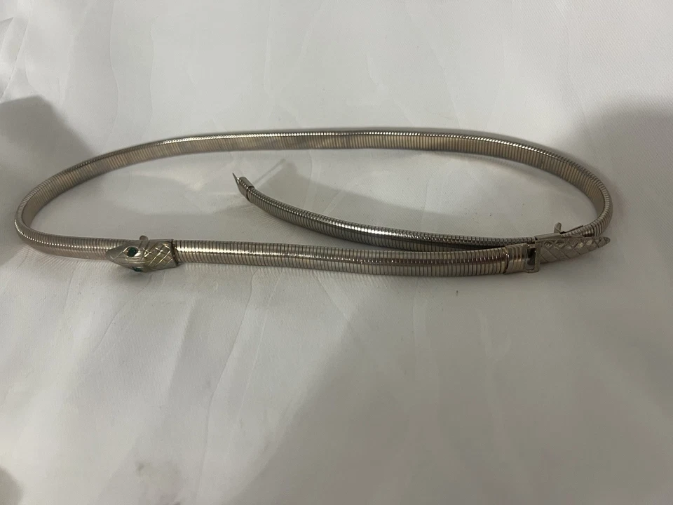 Cinturón discoteca vintage años 70 serpiente metal dorado serpiente cadena elástica 33" largo 0,5 " Foto 2 de 4