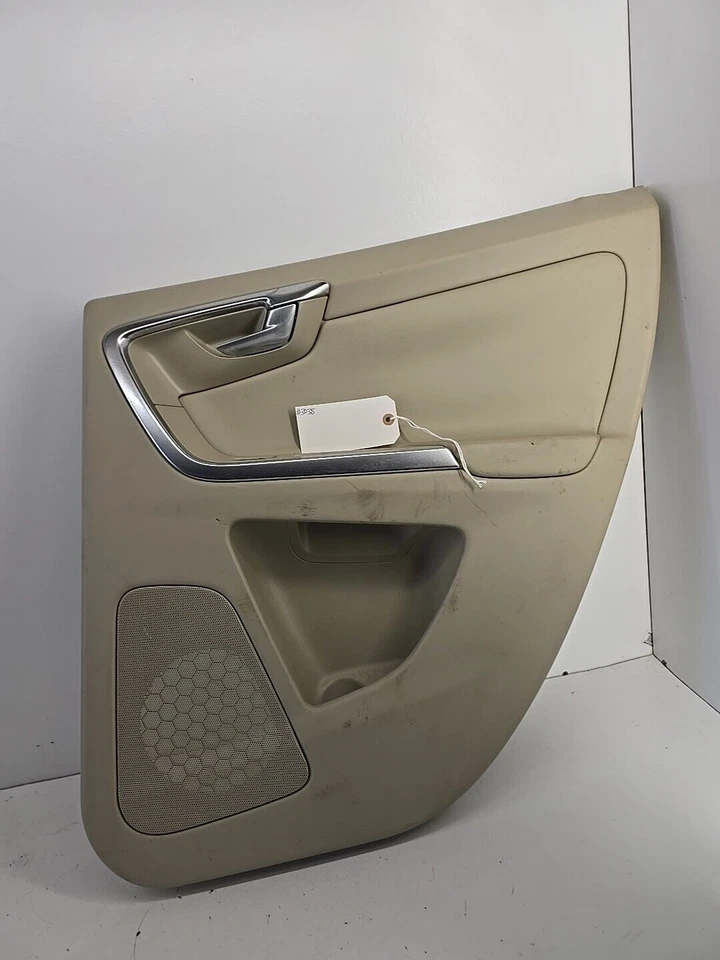 Panel de puerta lateral derecho pasajero Volvo XC60 2010-2013 beige OEM DE241022 Foto 2 de 4