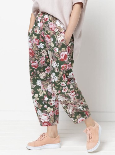 Bob Woven Pant | Paper Sewing Pattern | Style Arc - Picture 8 of 11