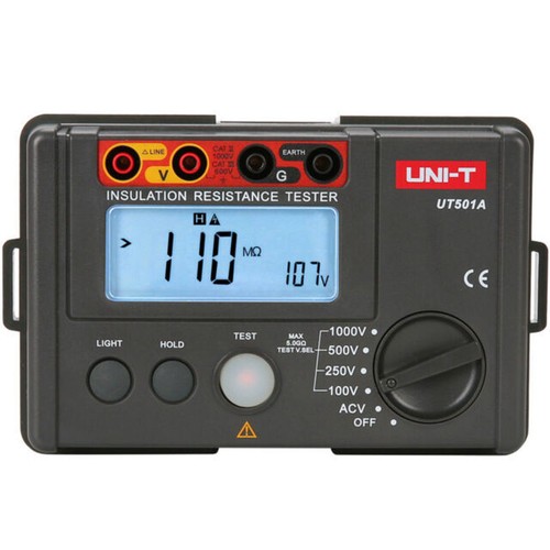 Advantest R3561L CDMA test source unit covers 50 MHz to 2 Advantest R3561L CDMA test source unit covers 50 MHz to 2