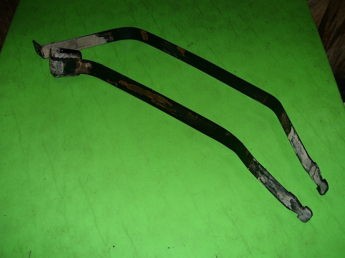 1985 300ZX Z31 2+0 Turbo FUEL GAS TANK STRAPS oem | eBay
