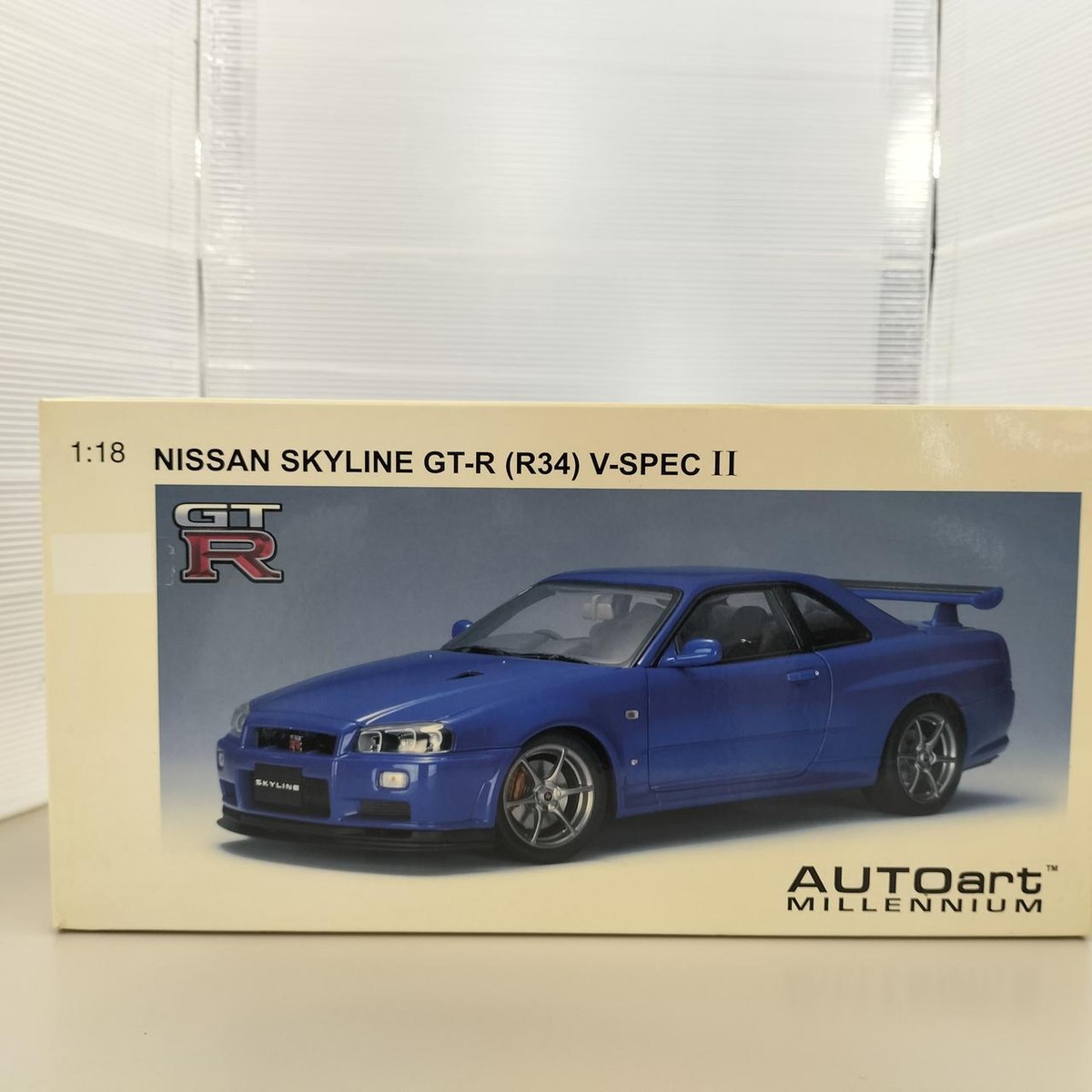 AUTOart SKYLINE GT-R (R34) V-Spec II (Bayside Blue) 1/18