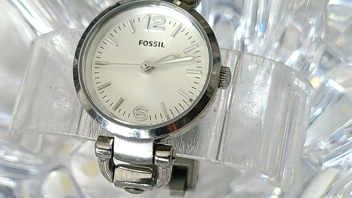 Fossil es3269 top