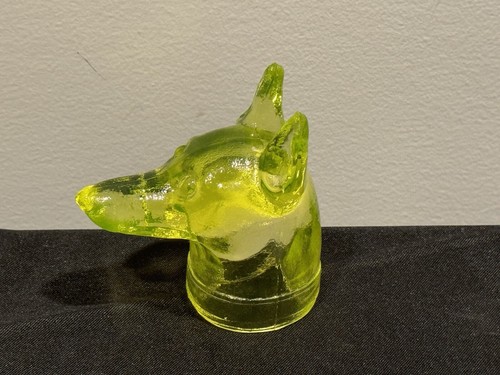 Boyd Glass Doberman Dog Uranium Vaseline - Picture 2 of 6