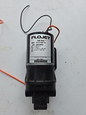 FLOJET Pump MOD D213115011A 12 V. 7 AMPS FLOW 1.6 GPM 60 PSI. Working Tested