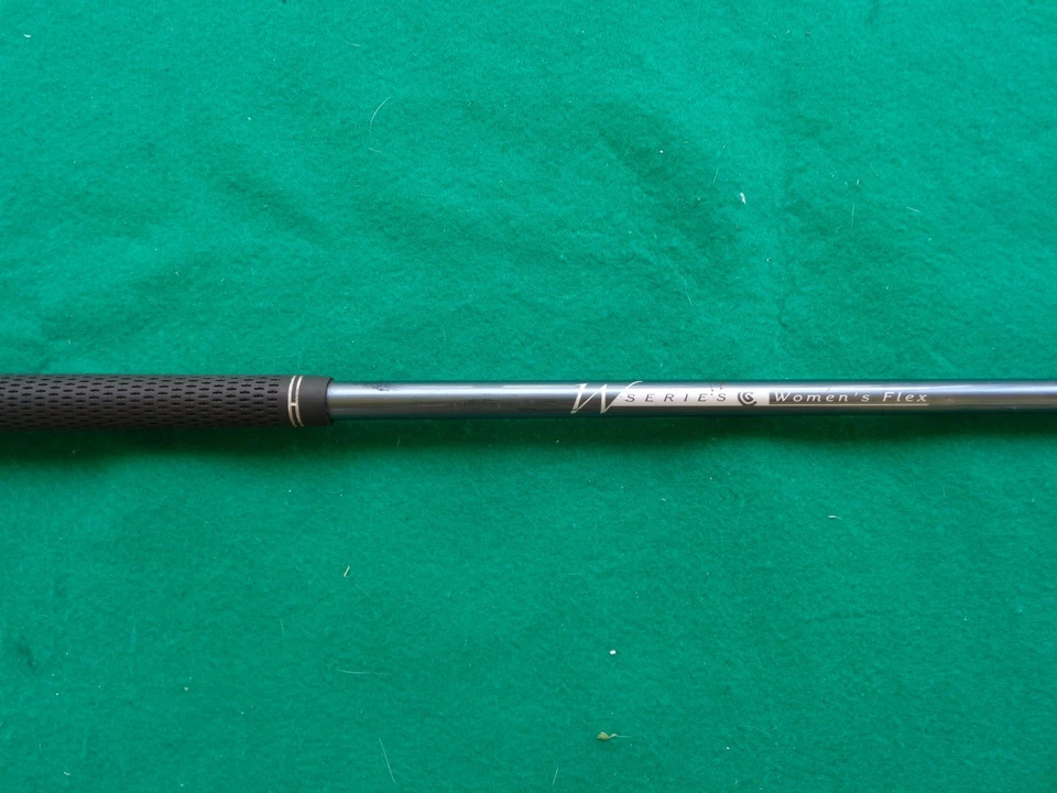 Ladies Cleveland Halo W Series 5i 28* Hybrid 37.5" Graphite Golf Club L Flex RH* - Image 4 of 4