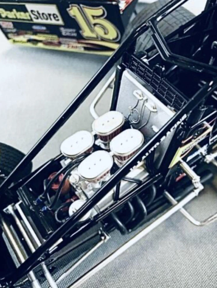 1:18 R&R 2006 DONNY SCHATZ/KNOXVILLE NATIONALS #15 DIECAST SPRINT CAR. - Image 3 of 4