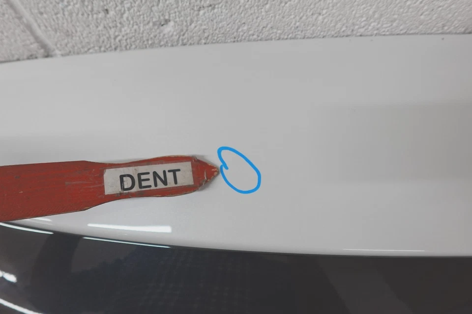 2018-2024 VOLKSWAGEN TIGUAN REAR TAILGATE LIFTGATE (OEM) COMPLETE W/CAMERA Foto 3 de 4